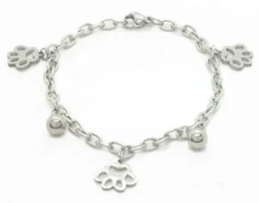 Pulsera de acero quirurgico eslabon tipo tiffani con bolitas 6mm y dijes patitas huella mascota 18cm